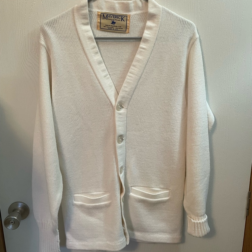 Vintage Maverick Dallas Texas Men's White Cardigan Knit Sweater SZ 34 (Small)